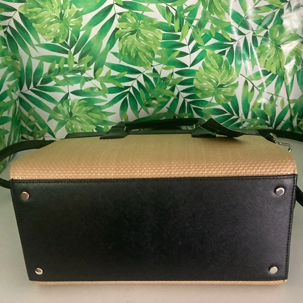 kate spade stylish versatile